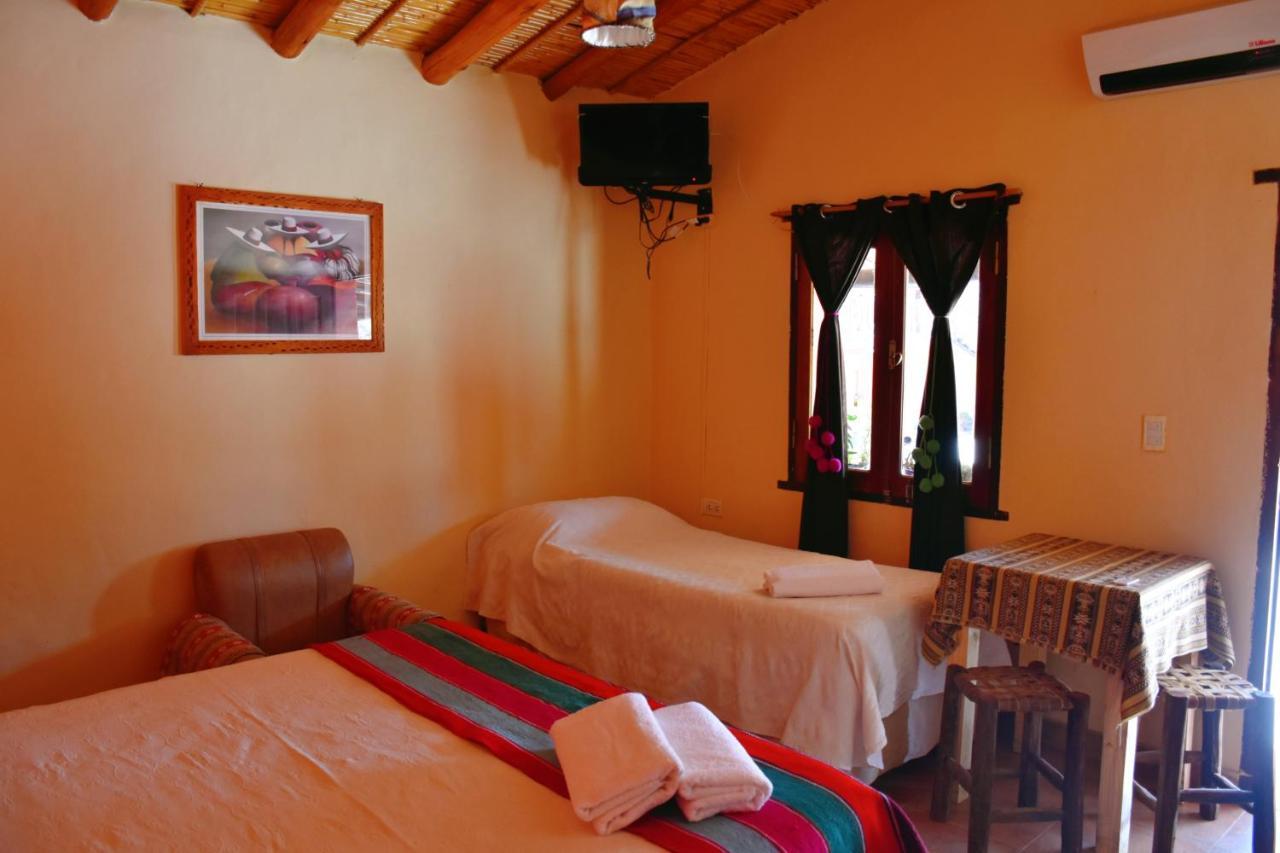 Hostal Paseo De Los Colorados Пурмамарка Екстериор снимка