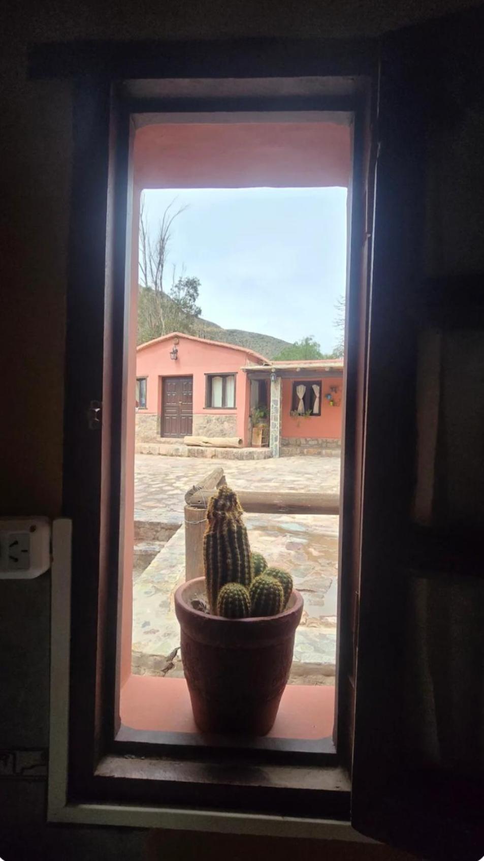 Hostal Paseo De Los Colorados Пурмамарка Стая снимка